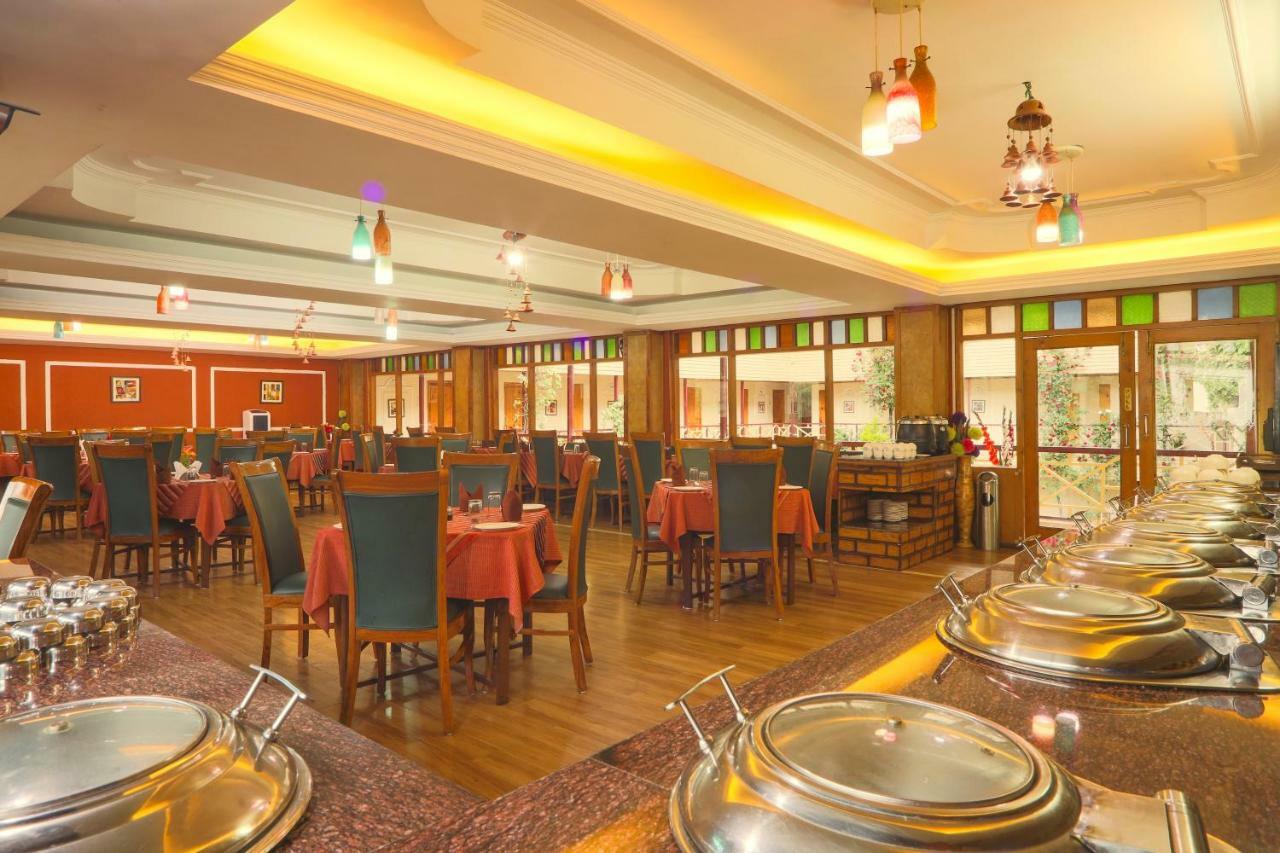Snow Valley Resorts & Spa Manali Exterior foto